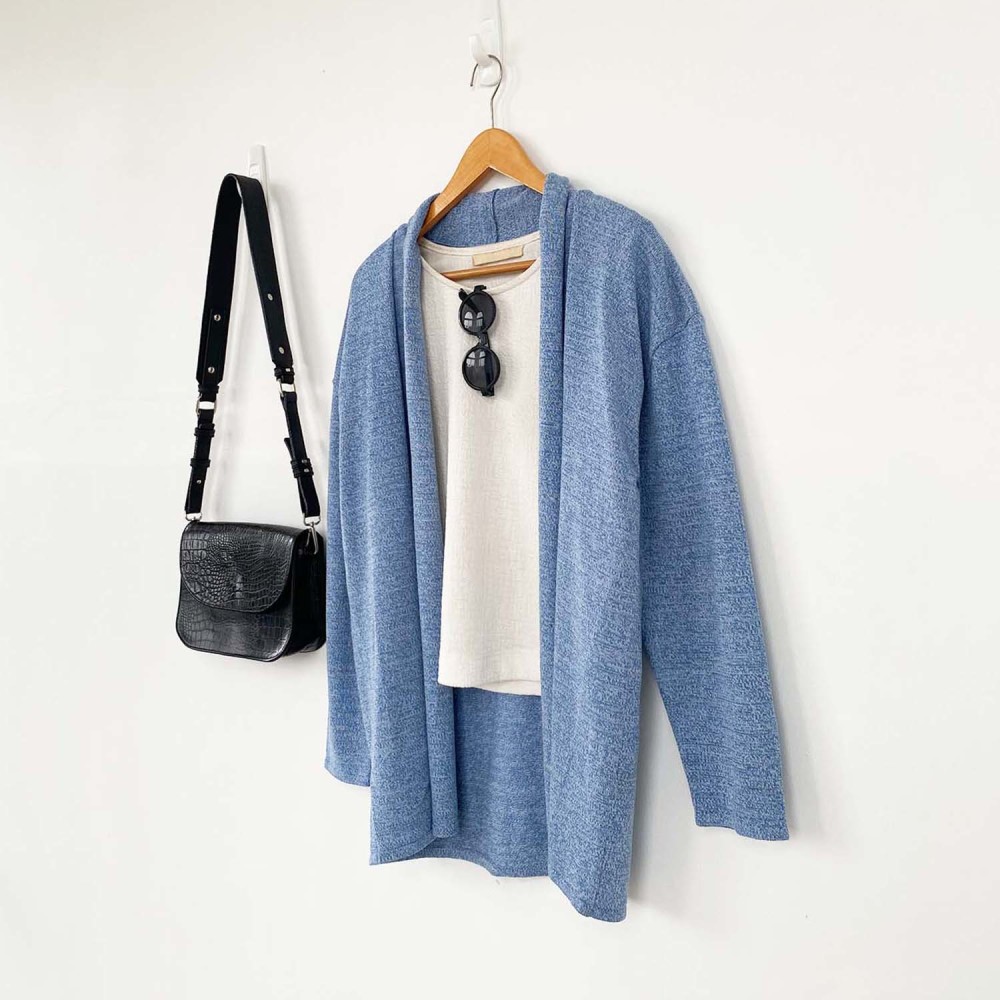 M1393 Knitted Cardigan
